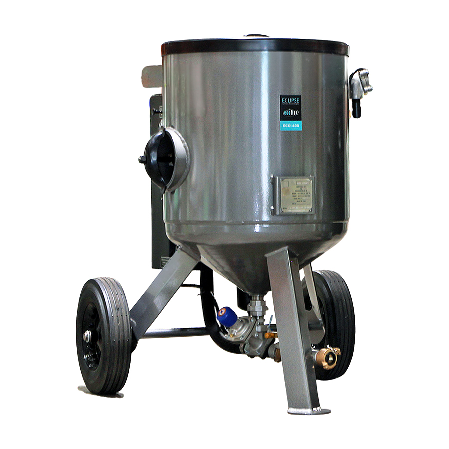 ECO-400 blast pot on a white background